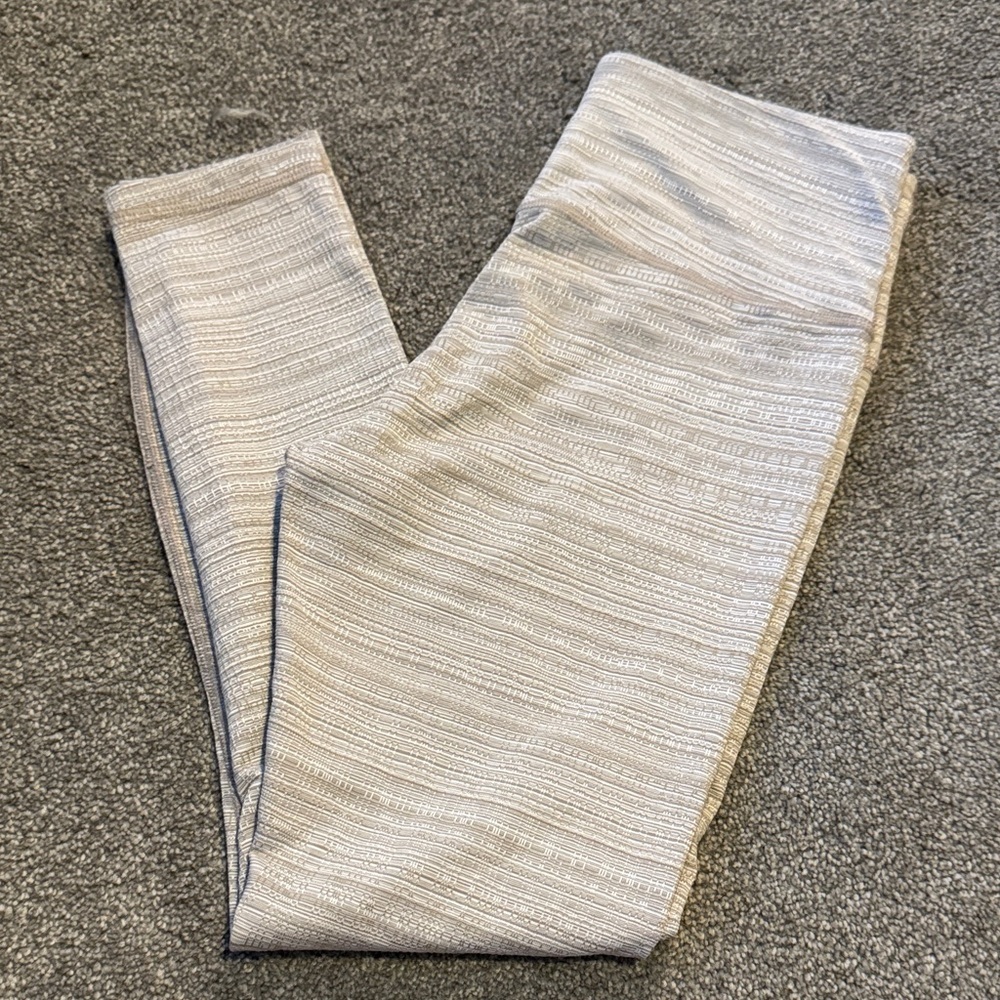 Athleta Textured Gray Fabric